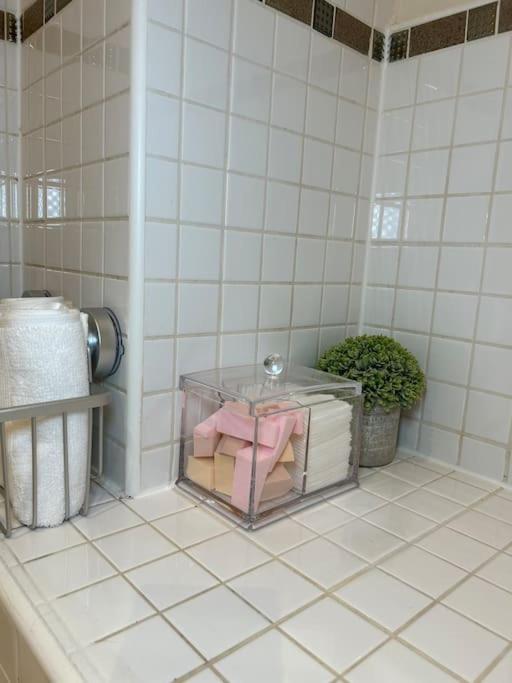 Central Birmingham City Apartment -Smart Tv - Free Parking Onsite 외부 사진