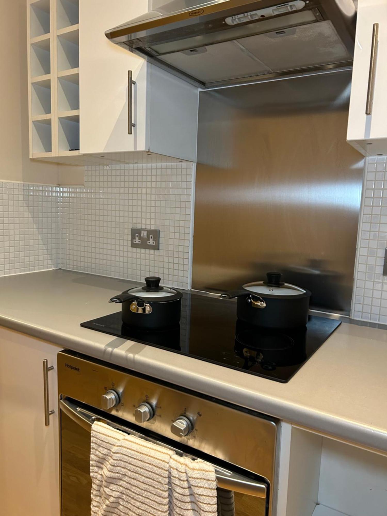 Central Birmingham City Apartment -Smart Tv - Free Parking Onsite 외부 사진
